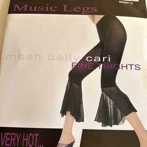 Music legs fine thights